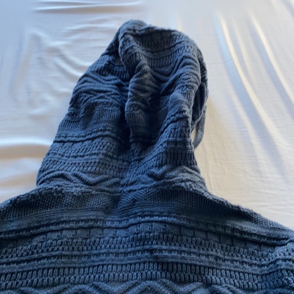 Abercrombie & Fitch Hoodie - Picture 8 of 11